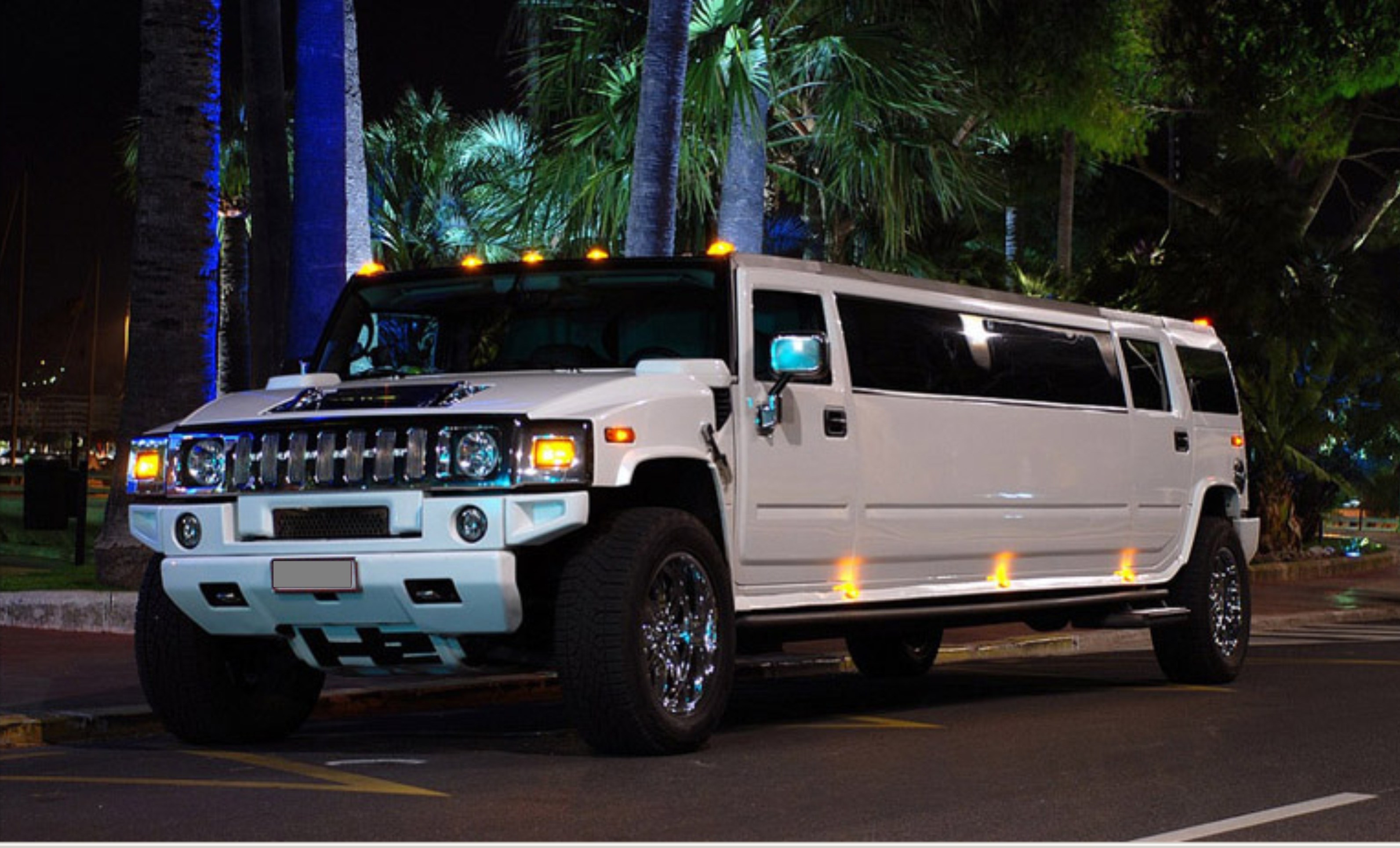 Hummer Limousine Hummer Limousine